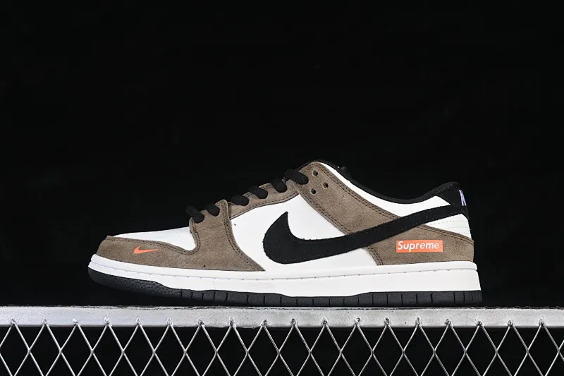 All categories Nk SB Dunk Series Nk SB Dunk Low High-end customized low-top sneakers Nike SB Dunk Low Year of the Horse limited edition white, black and brown High-end customized low-top casual sneakers AJ6817-002